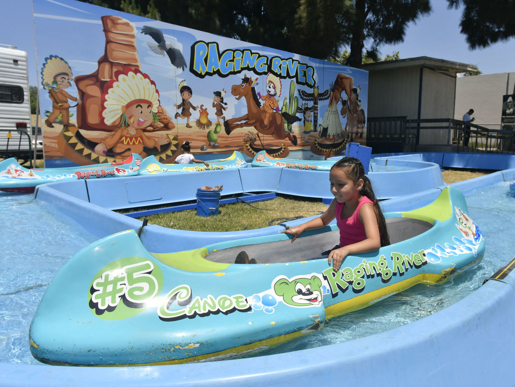 071018 County Fair opens 06.jpg